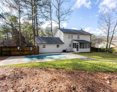 302 Independence Way - Photo Thumbnail 7