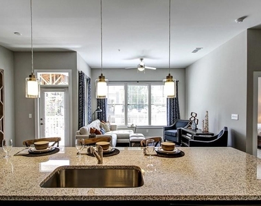 1824 Defoor Avenue Nw - Photo Thumbnail 1