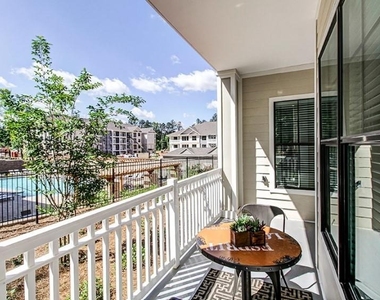 1824 Defoor Avenue Nw - Photo Thumbnail 7