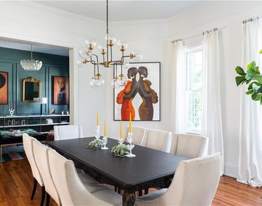 383 Park Avenue Se - Photo Thumbnail 4