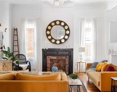 383 Park Avenue Se - Photo Thumbnail 55