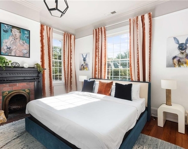 383 Park Avenue Se - Photo Thumbnail 39