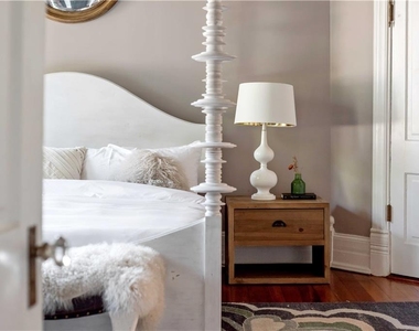 383 Park Avenue Se - Photo Thumbnail 71
