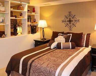 5070 Vernon Springs Drive - Photo Thumbnail 4