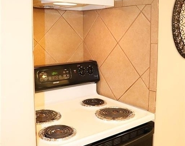 5070 Vernon Springs Drive - Photo Thumbnail 12