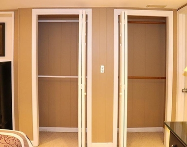 5070 Vernon Springs Drive - Photo Thumbnail 7
