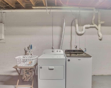 6340 Mccollum Lane - Photo Thumbnail 11