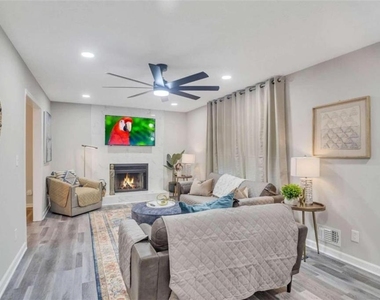 6340 Mccollum Lane - Photo Thumbnail 2