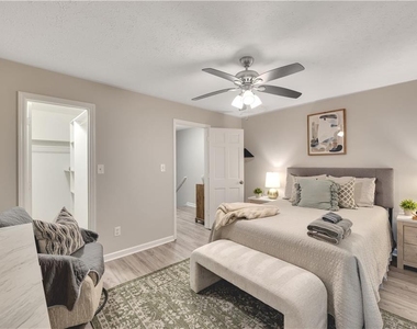 4542 Coopers Creek Place Se - Photo Thumbnail 16