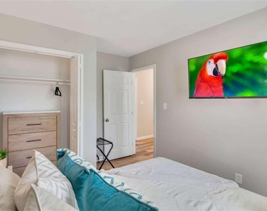 2099 Valley Oaks Drive Se - Photo Thumbnail 19