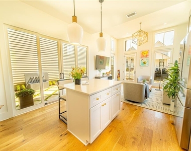 155 Mado Lane - Photo Thumbnail 1