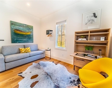 155 Mado Lane - Photo Thumbnail 9