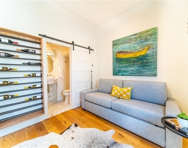 155 Mado Lane - Photo Thumbnail 10