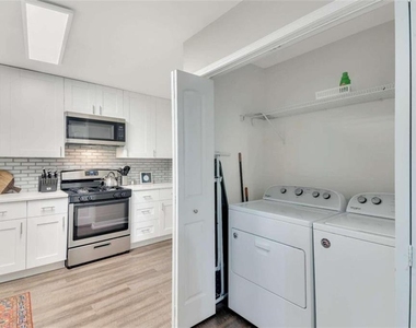 826 Moonlit Lane Nw - Photo Thumbnail 7