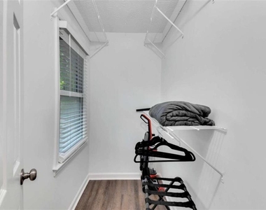 826 Moonlit Lane Nw - Photo Thumbnail 15