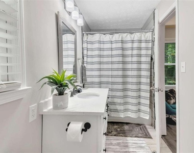 826 Moonlit Lane Nw - Photo Thumbnail 16