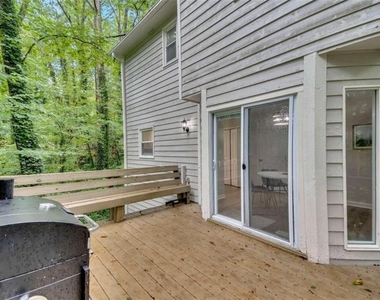 826 Moonlit Lane Nw - Photo Thumbnail 10