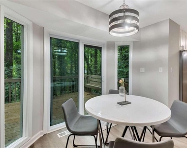 826 Moonlit Lane Nw - Photo Thumbnail 8