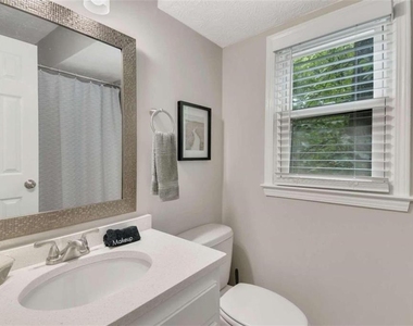 826 Moonlit Lane Nw - Photo Thumbnail 19