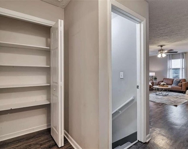 4145 Dustin Drive - Photo Thumbnail 17