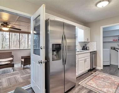 4145 Dustin Drive - Photo Thumbnail 4