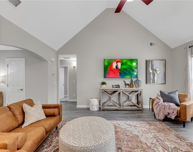 4669 Emerald Willow Drive - Photo Thumbnail 19