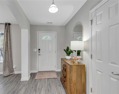 4669 Emerald Willow Drive - Photo Thumbnail 3