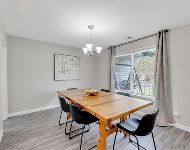 4669 Emerald Willow Drive - Photo Thumbnail 4