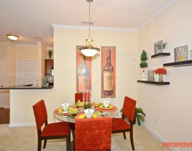 2124 Gables Drive - Photo Thumbnail 2