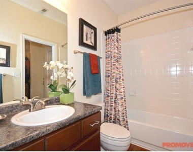 2124 Gables Drive - Photo Thumbnail 5