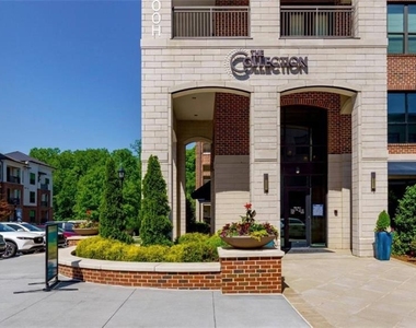 4600 Roswell Road - Photo Thumbnail 10