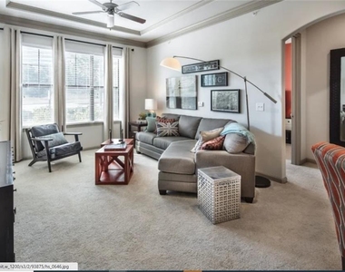 3695 Cumberland Boulevard - Photo Thumbnail 1