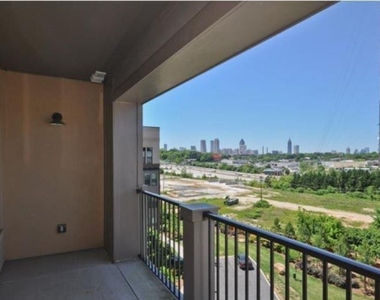 880 Glenwood Avenue - Photo Thumbnail 14