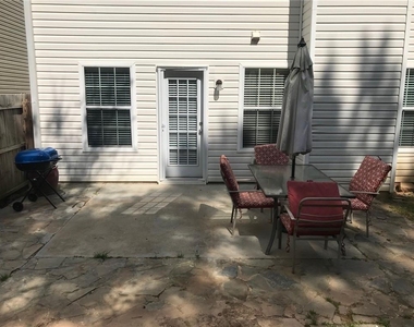 322 Hidden Creek Lane - Photo Thumbnail 38