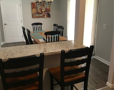 1608 Willie Drive - Photo Thumbnail 10