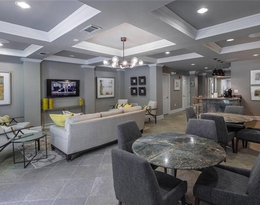 3443 Kingsboro Road Ne - Photo Thumbnail 10