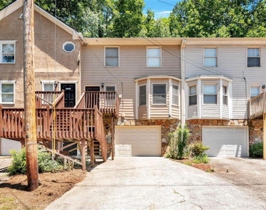 4543 Coopers Creek Place Se - Photo Thumbnail 22