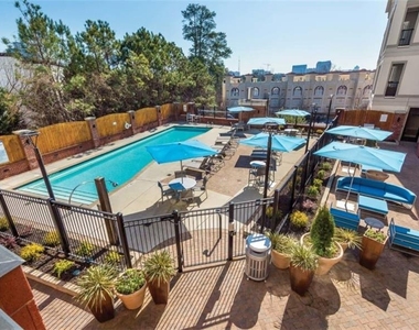 3645 Habersham Road Ne - Photo Thumbnail 9