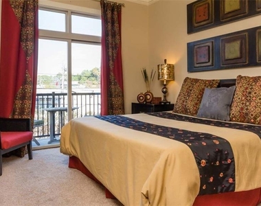 3645 Habersham Road Ne - Photo Thumbnail 5