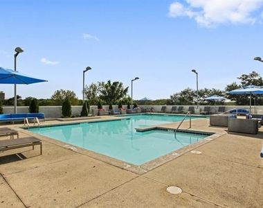 2171 Peachtree Road - Photo Thumbnail 11