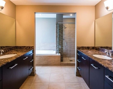 2171 Peachtree Road - Photo Thumbnail 7