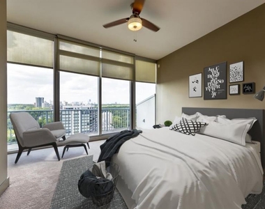 2171 Peachtree Road - Photo Thumbnail 5