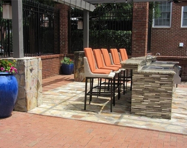 3558 Piedmont Road Ne - Photo Thumbnail 13