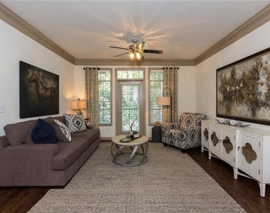 3558 Piedmont Road Ne - Photo Thumbnail 6