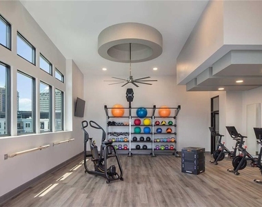 235 Pharr Road - Photo Thumbnail 26