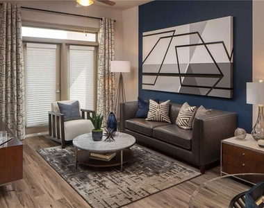 235 Pharr Road - Photo Thumbnail 4