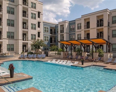 235 Pharr Road - Photo Thumbnail 8