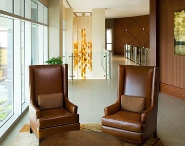 3242 Peachtree Road Ne - Photo Thumbnail 12