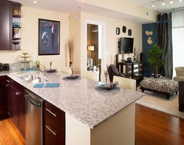 3242 Peachtree Road Ne - Photo Thumbnail 1