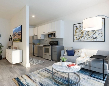 730 Glenwood Avenue Se - Photo Thumbnail 2